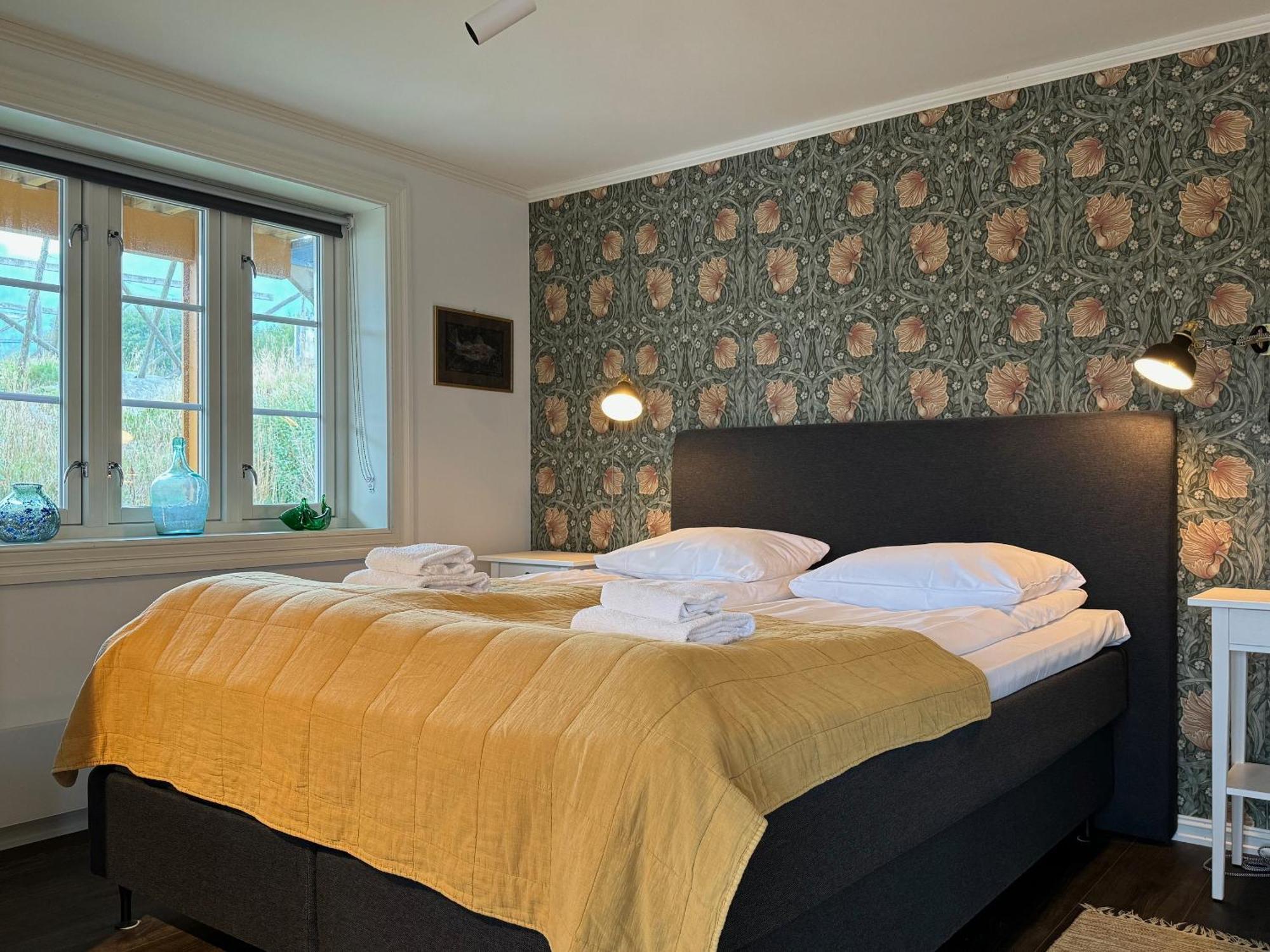 Sakrisoy Rorbuer Hotel Рейне Екстериор снимка