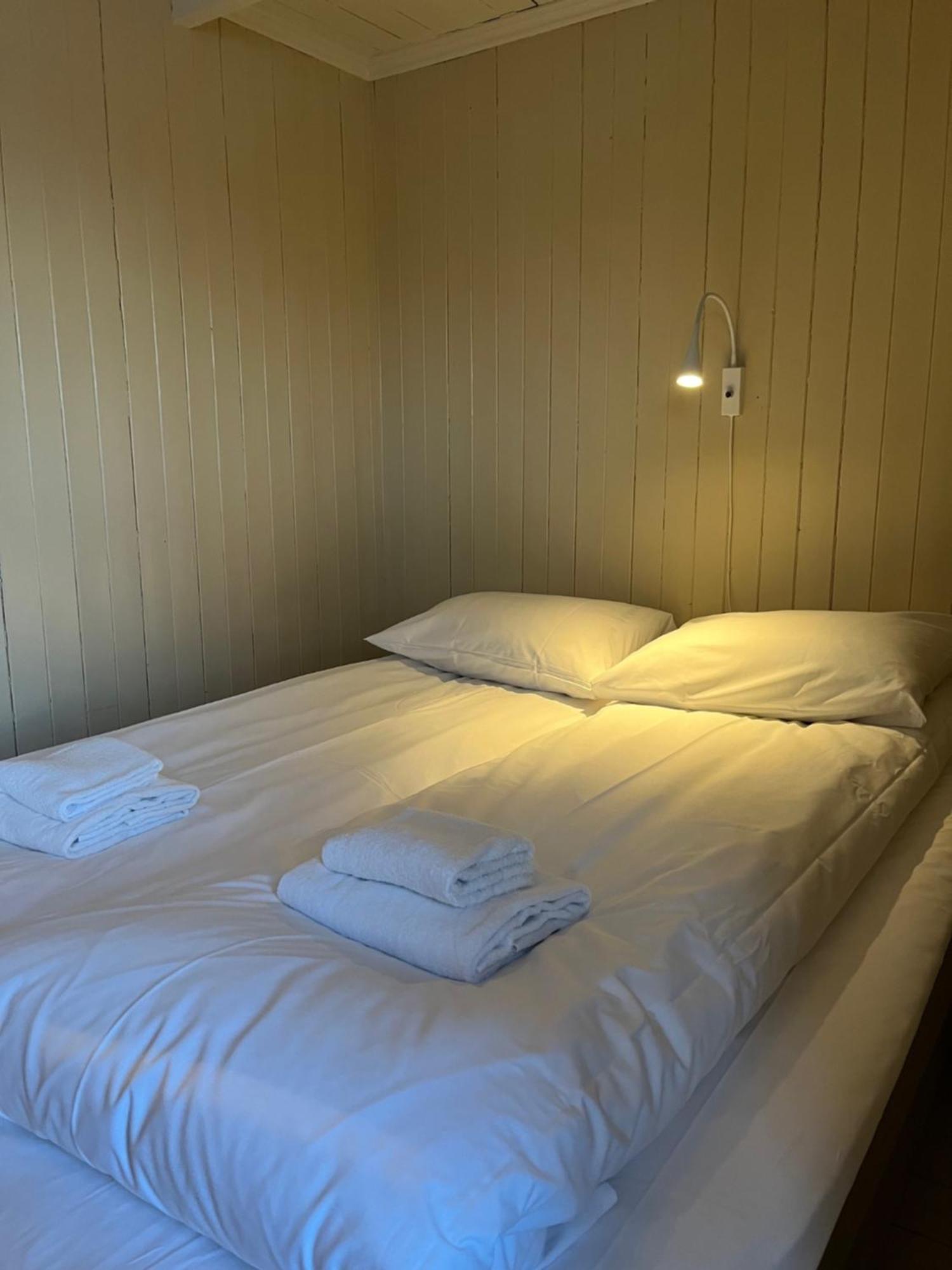 Sakrisoy Rorbuer Hotel Рейне Екстериор снимка