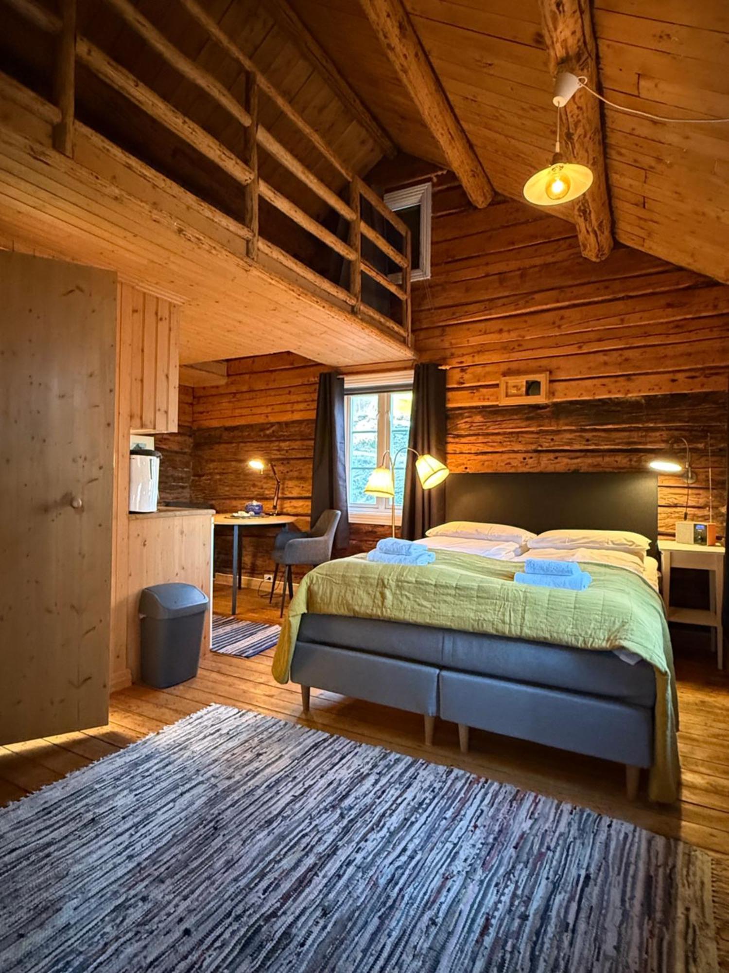 Sakrisoy Rorbuer Hotel Рейне Екстериор снимка