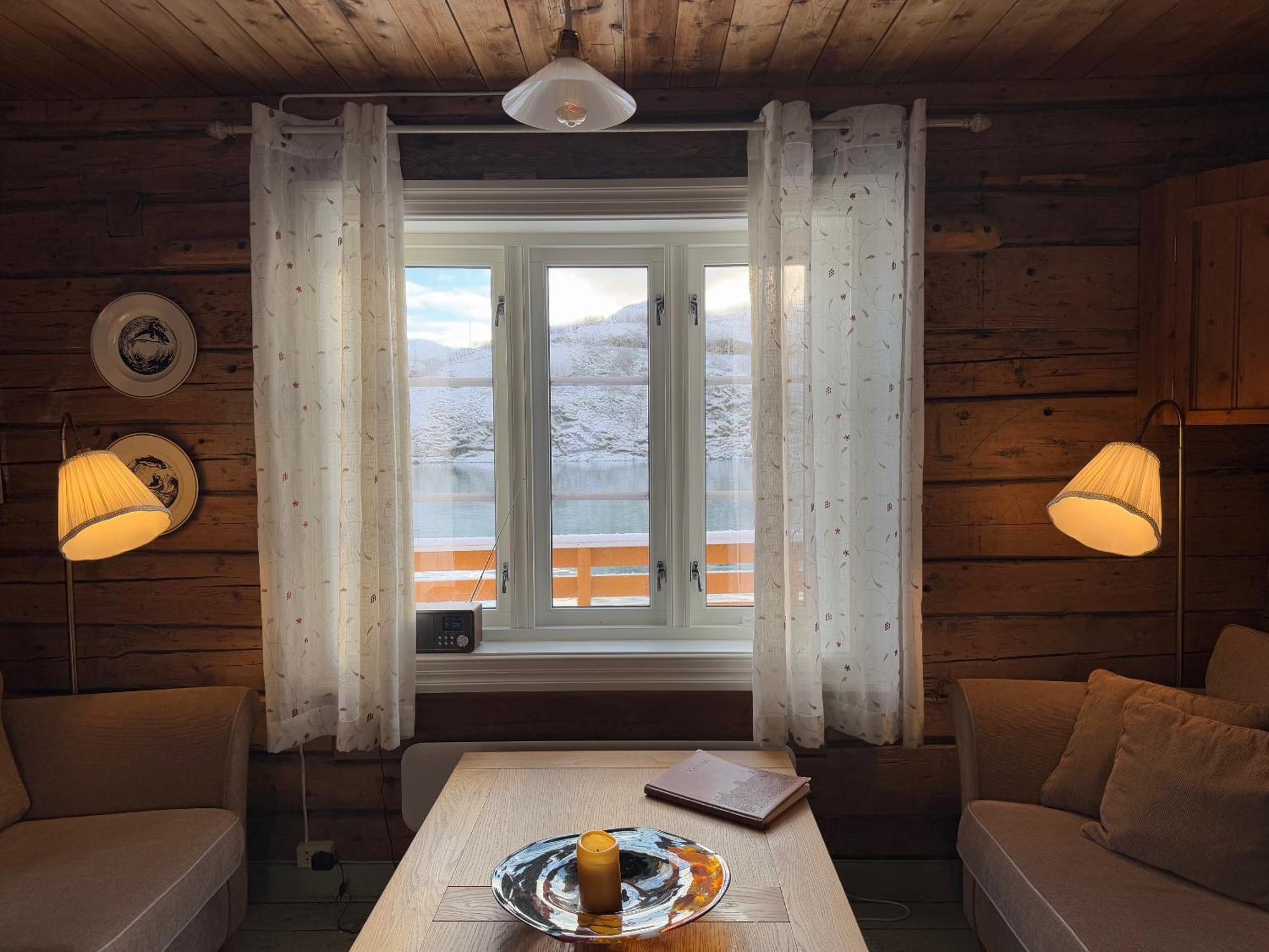 Sakrisoy Rorbuer Hotel Рейне Екстериор снимка